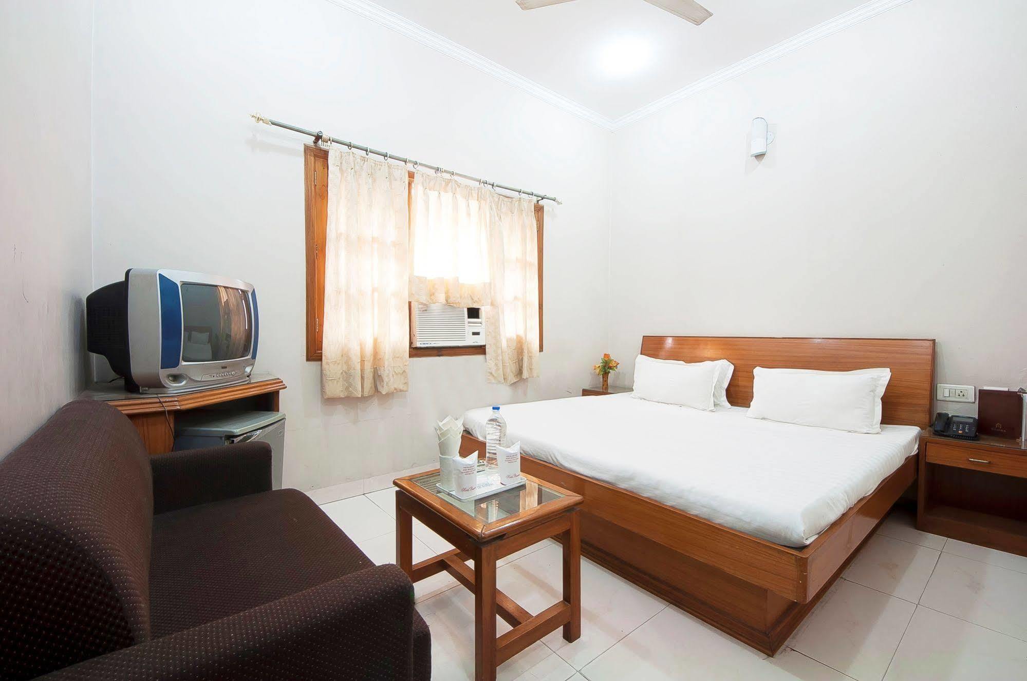 Fabhotel Basera アムリトサル エクステリア 写真