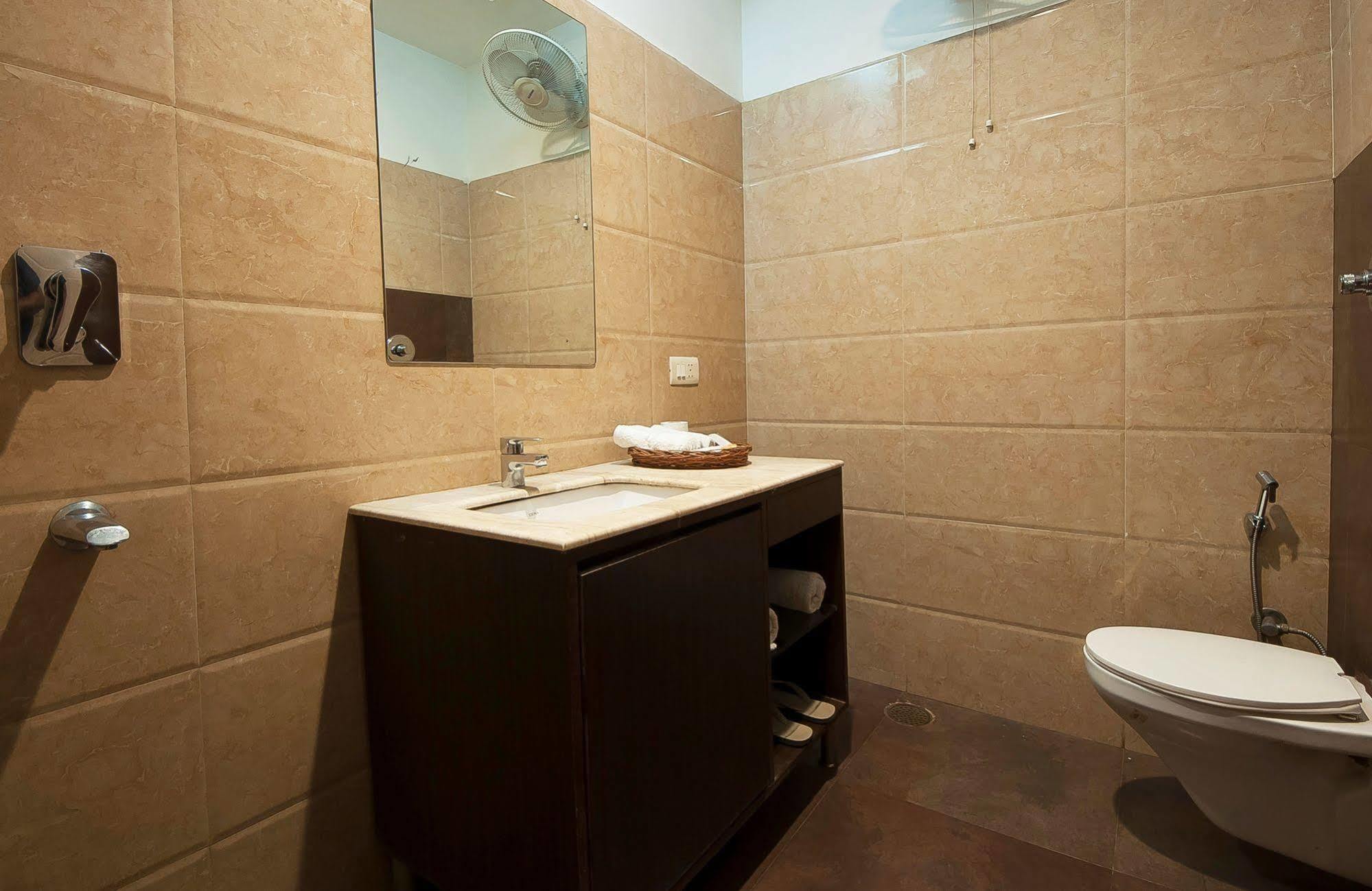Fabhotel Basera アムリトサル エクステリア 写真